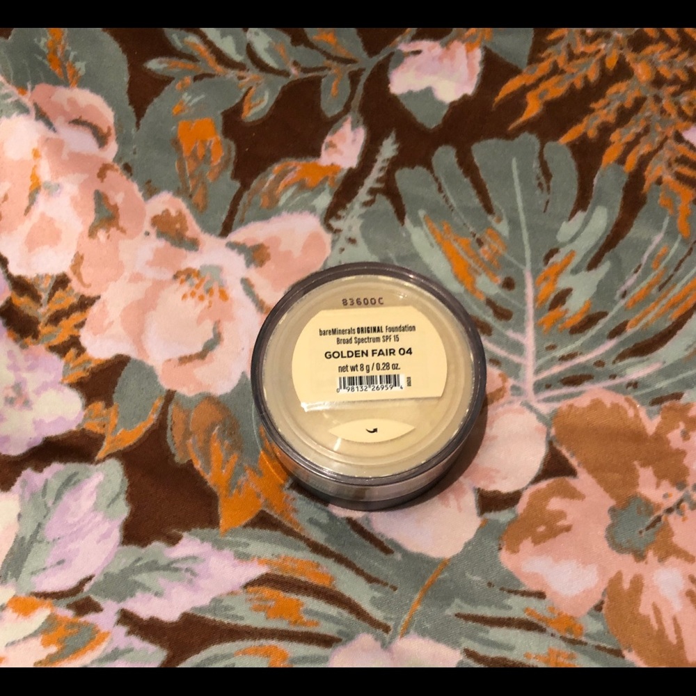 Bare minerals